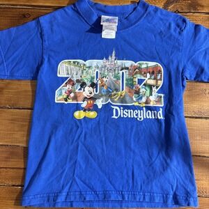 Vintage Disneyland T Shirt Youth Small Blue 2002 Walt Disney Mickey Mouse Castle